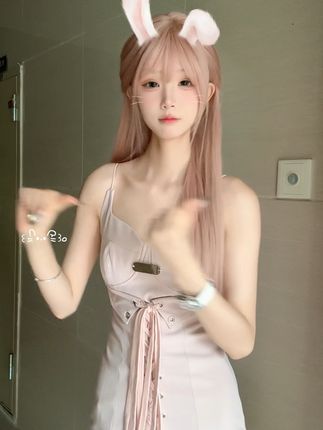 大晴暴脾气的私密视频，从她的私密内容中了解她的真面目