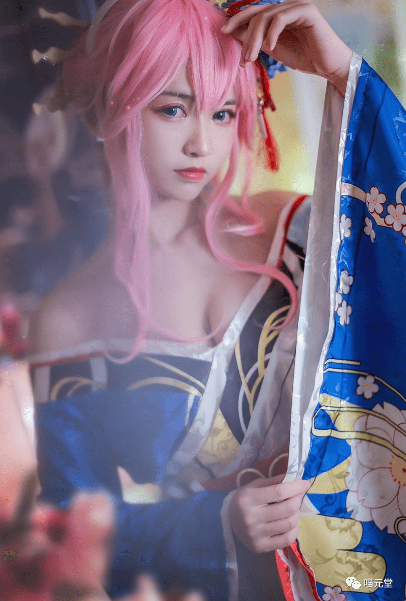 鳗鱼霏儿cos~八重樱花魁 cosplay写真图片欣赏