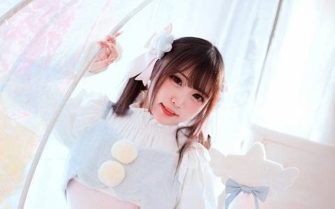 COS妹子猫田圣奈奈（桃之啾啾）多元风格展现独特人格魅力