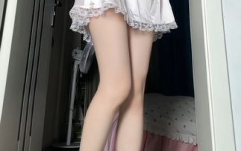 小九饱饱微密圈/觅圈作品资源,展现巴黎风情