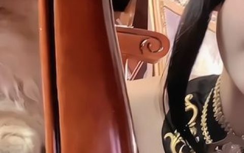 探索凛子酱作品的独特魅力,让你爱不释手