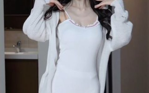 动漫博主鹿八岁微密圈作品资源，色彩绚丽构图精湛的艺术展现