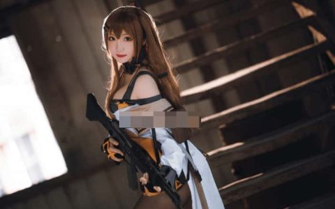 网红模特瓜希酱Cos作品资源展示观赏，微博活跃粉丝超过62.5w