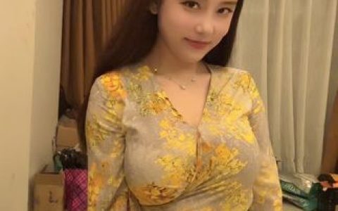 探索抖音网红奶雯微密圈付费资源，从清纯到私密浓情的震撼反差！