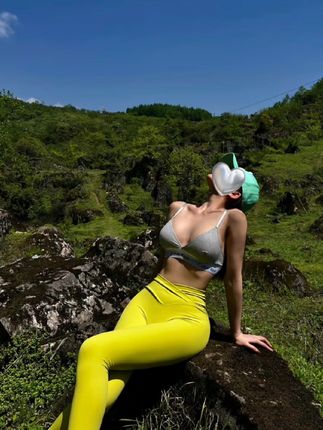 Cool文茜微密圈系列套图迷人魅力尽显，视频让你陷入无法忘怀的观影体验