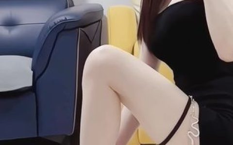 120斤的小王同学密照曝光,一览她的私密瞬间