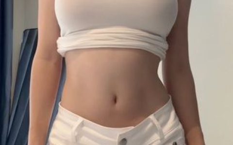 抖音新晋博主UU宝微密圈作品，展现传递温暖和力量