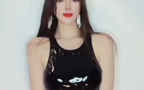 机智可爱肤白貌美的大免免朋友圈视频欣赏