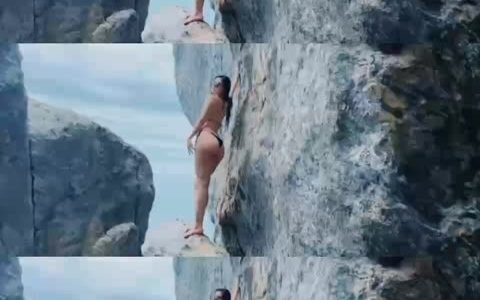 为何亚亚亚辰微密圈被封号?内幕曝光