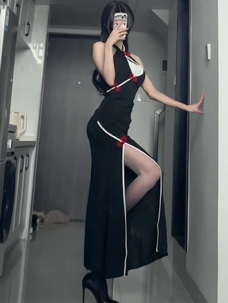 如何看待女刺客微密圈06月18日专属黑丝？解析背后的含义
