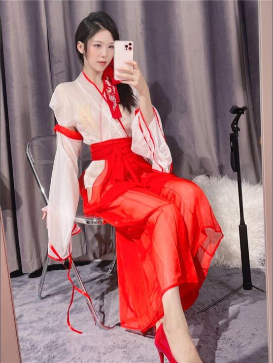 抖娘利世微密圈作品《深绿》时尚境界，深绿风尚