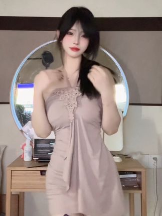 虎牙晴小兔的镜子舞蹈视频解析，从个人舞蹈到全场大秀