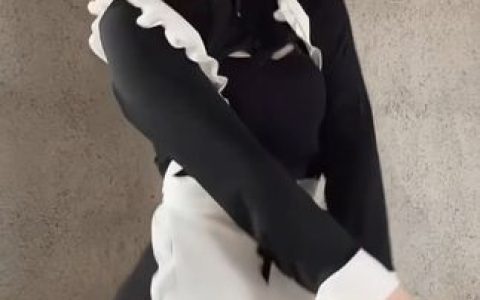 小哭包不哭的舞蹈技巧和动作讲解,深入了解小哭包不哭的舞蹈技巧与动作