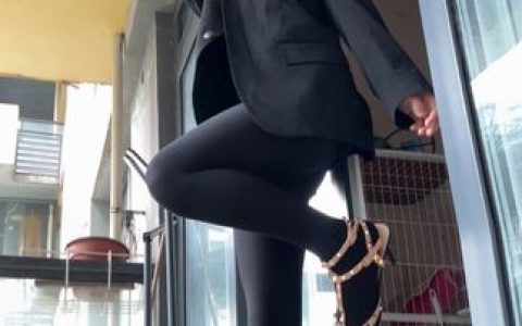 快手小阿姨跳舞免费观看全集高清,免费观看并下载快手小阿姨的高清跳舞全集
