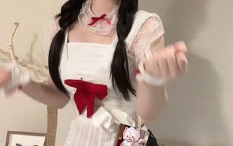 02uiii跳加特林舞蹈作品,这首舞蹈的每个动作都精确到位