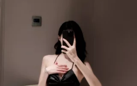 抖音麻利亚辣微密圈付费图片赏析清纯背后的故事,微密圈粉丝的独家内容