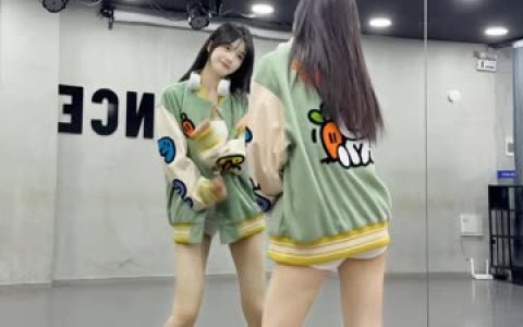 椰羊妹妹的定制热舞与粉丝互动,探索个性化舞蹈对粉丝粘性的影响