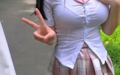 麻辣奶免翻车视频热传,现场搞笑瞬间合集