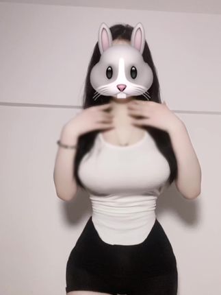 cc甜瓜瓜的定制舞蹈视频揭秘，如何轻松观看她的热舞？