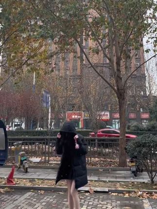 巨恶小锯鳄微密圈“错过就忘记”网红的生活故事大揭秘