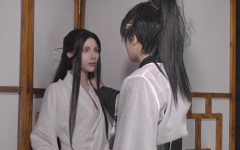 虎森森(嗷呜虎虎)下班后的OL图片合集,OL cos高清图