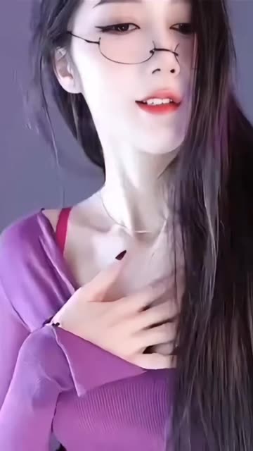 是小逗逗作品合集！大尺度写真与抖音热舞双重惊喜