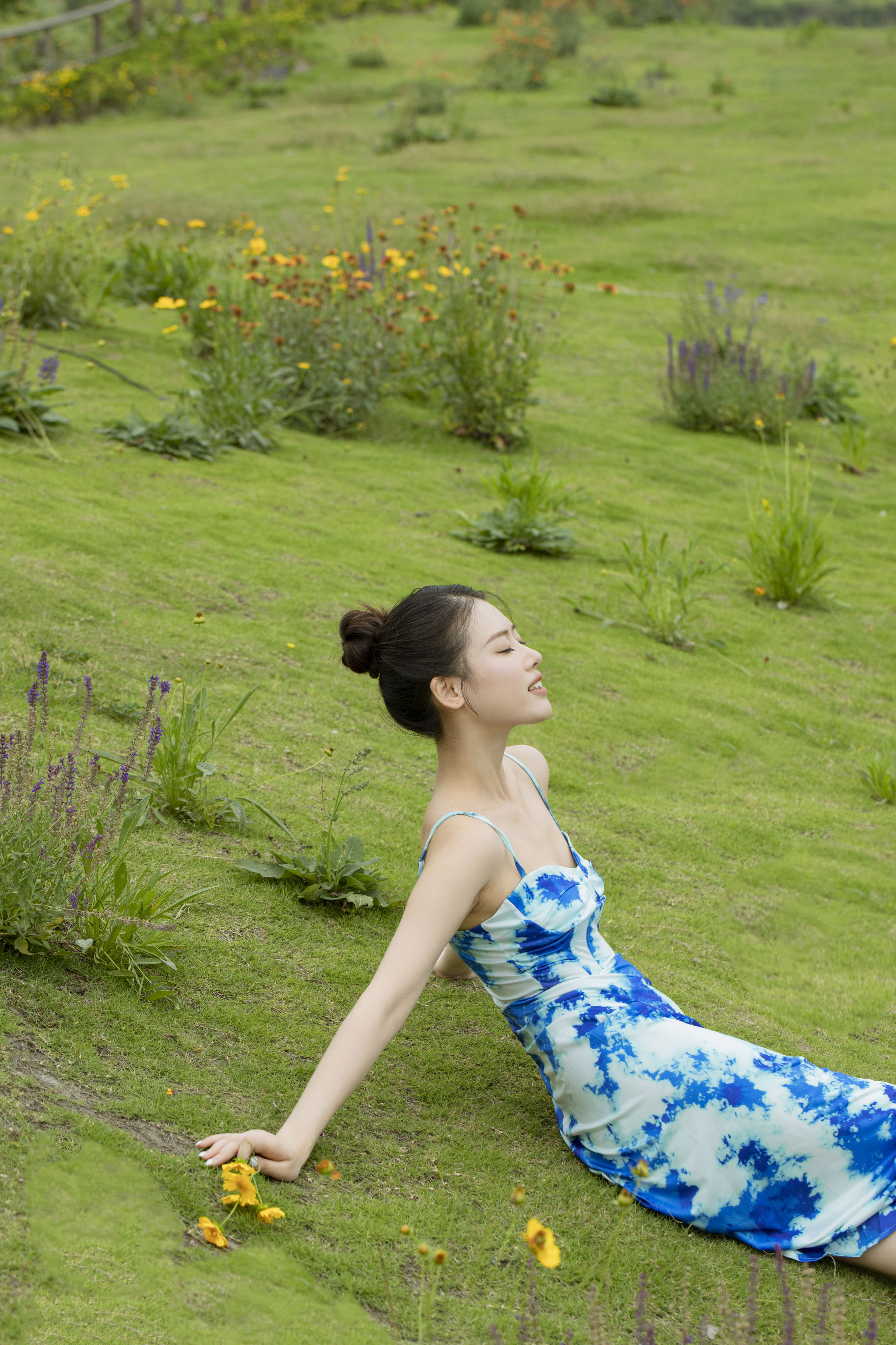 GARDEN 绿色 女神 美丽 模特 小清新 优美 摄影 惊艳 治愈系