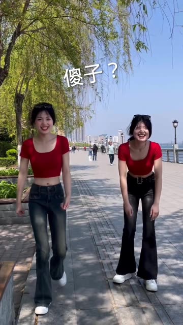 CC欣彤定制舞蹈的艺术价值舞蹈不仅是表演，欣彤定制舞蹈的深刻意义