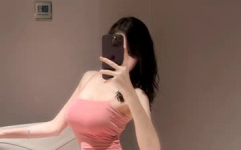【麻利亚辣】lala的身材是真滴辣呀~网友直呼受不了，微密圈最火辣的身材展示