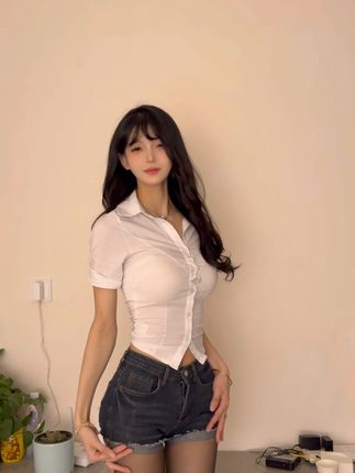 一只树懒的写真与图片包，如何获取她的独家美照