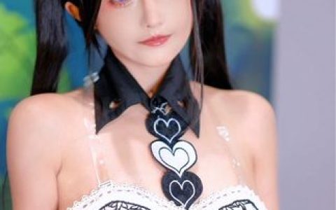 古阿扎的私人定制作品资源,展现了活力四溢的游戏主播的魅力