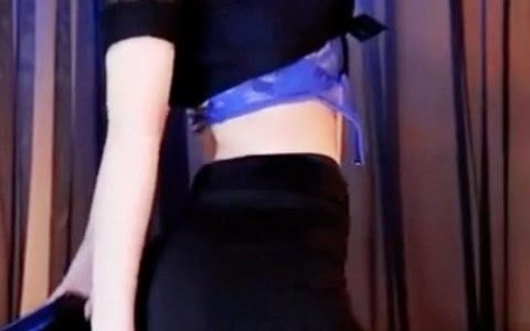 网易cc小恩雅一对一定制视频免费观看