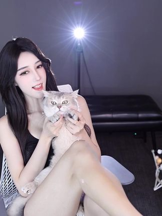 虎牙车老板加特林热舞合集，完整版视频推荐