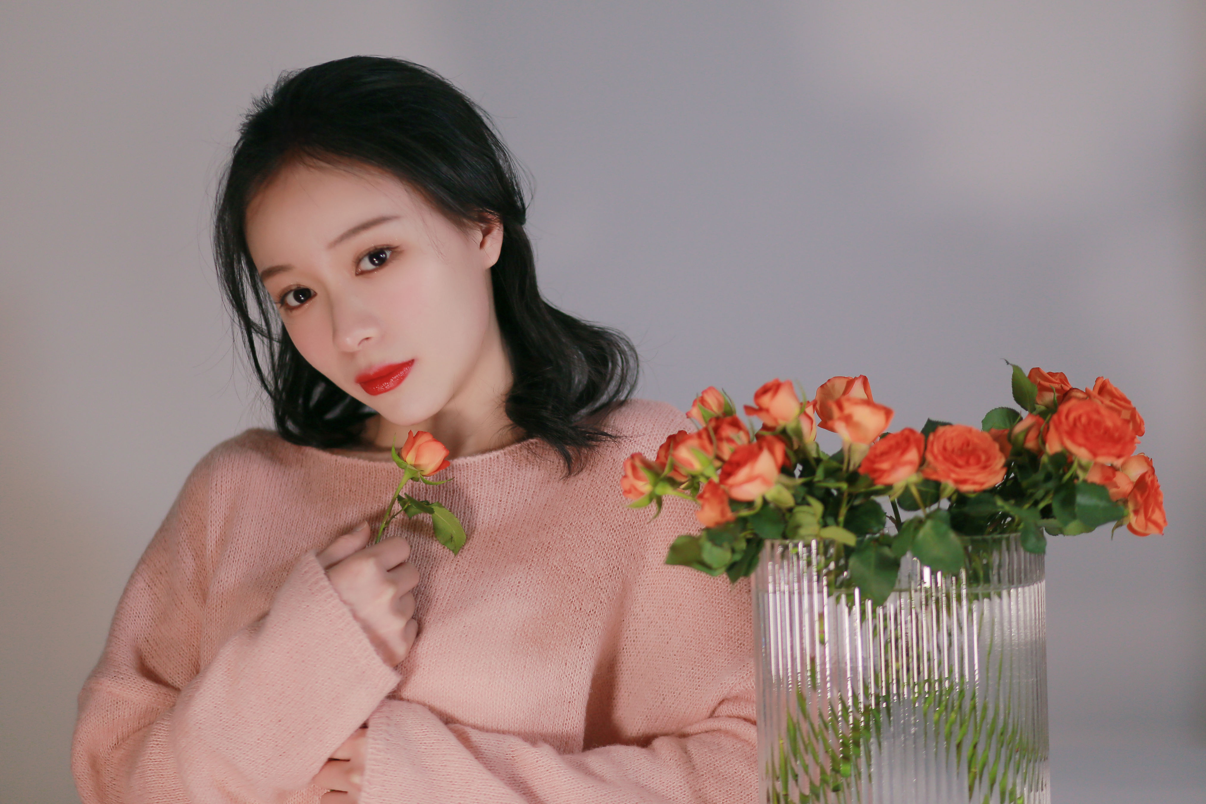[YiTuYu艺图语] 花泽阮阮《花与少女》 好看的4K高清无水印纯欲妹子意境唯美写真完整版图集