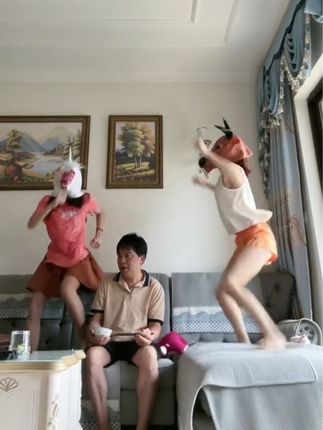 VC(Vickyyyii)维密圈嘉宾帖，露脸图首度曝光