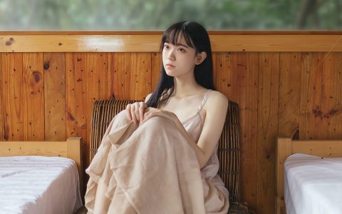 一只小熊羔w《初秋的日与夜》 – YiTuYu艺图语