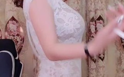 快手一个小球球G私人定制舞蹈,她的专属舞蹈视频是否物有所值?