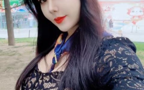 快手安妮朵朵经典视频回放,劲爆舞蹈合集分享