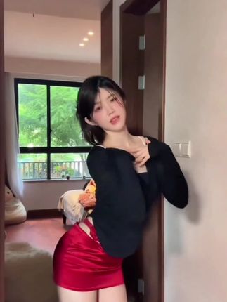 网易CC果果超哇塞呀付费群定制热舞，为何备受土豪追捧？