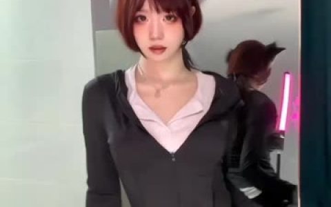 兰学姐至尊版舞蹈合集推荐,她的作品为何备受粉丝追捧?