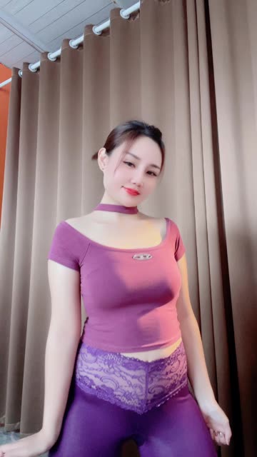 玲儿超甜后背摇舞蹈动作，粉丝追捧的后背摇解析