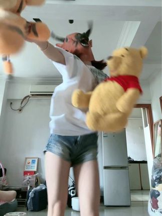 VC(Vickyyyii)维密圈嘉宾帖，露脸图首度曝光