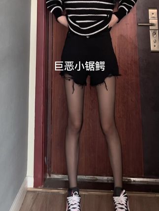巨恶小锯鳄微密圈“错过就忘记”网红的生活故事大揭秘