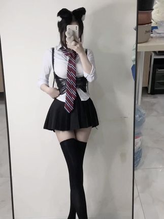 小芋泥yyy最新作品内容，她的付费圈资源是否值回票价？