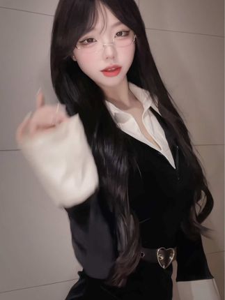 抖音铜锣烧主播才艺展示，舞台之上魅力