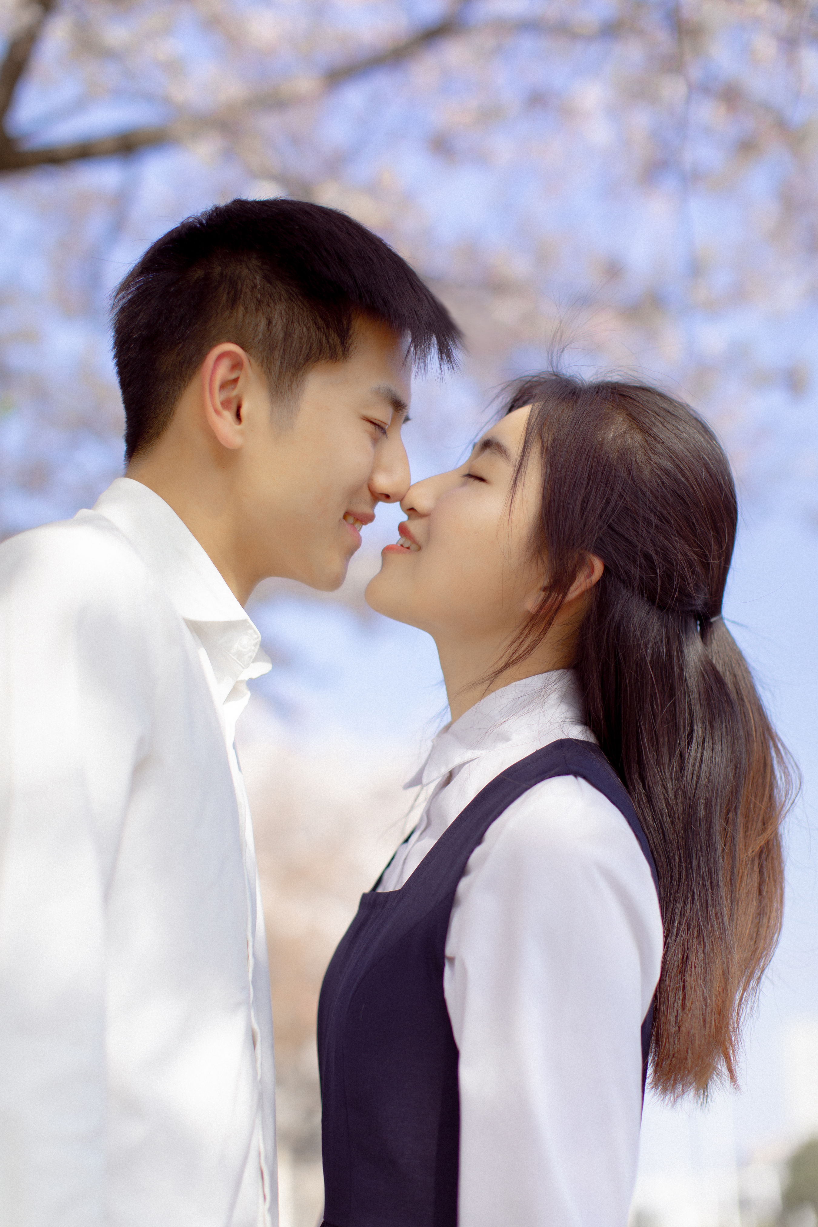 [YiTuYu艺图语] 模特合集《粉樱花语》 好看的4K高清无水印纯欲妹子意境唯美写真完整版图集