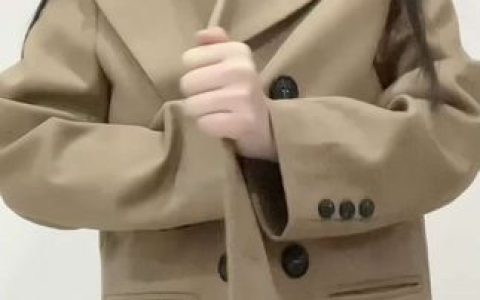 小芋泥yyy微密圈作品赏析,照片中的自信魅力来源于何处?