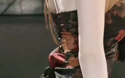 斗鱼辣条条订制教程视频，学习如何订制辣条条的私人定制舞蹈