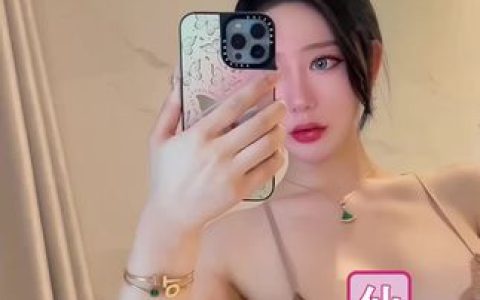 不爱笑的赛琳微密圈套图,视觉盛宴的背后故事