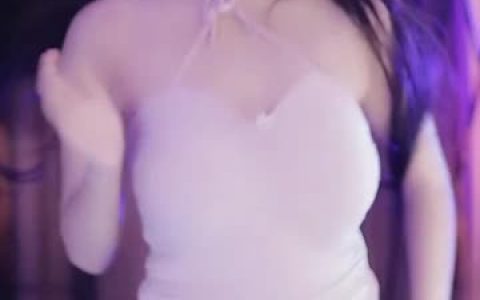 二姐疼你抖音快手双平台爆红,探索她的网红崛起之路